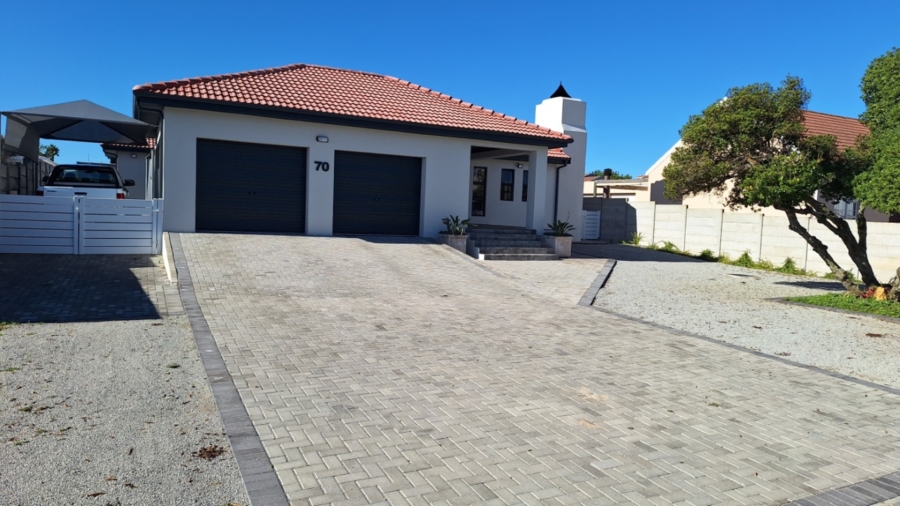 3 Bedroom Property for Sale in Port Owen Western Cape